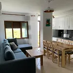 Mali I Robit Seaview Apartment
