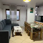 Mali I Robit Seaview Apartment